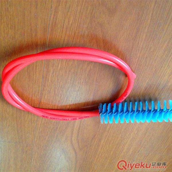 【廠家直銷(xiāo)】擠奶機(jī)配件，塑料奶瓶刷子