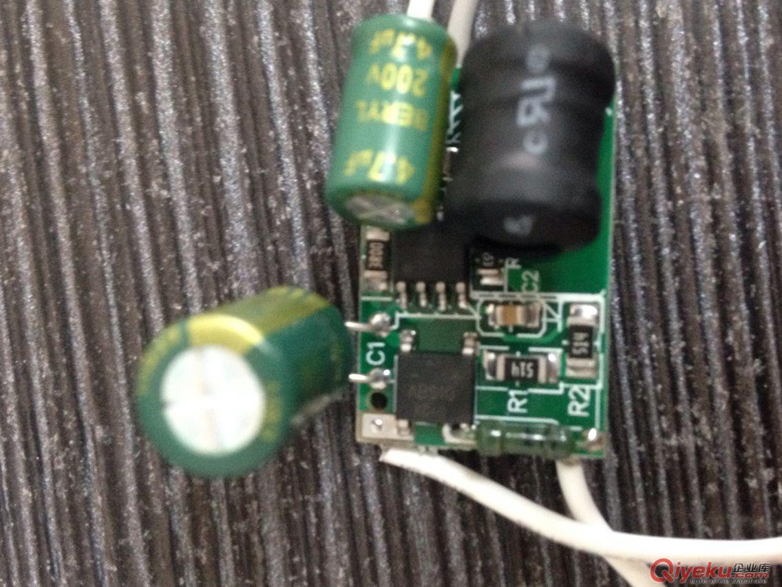 臺灣CCK1206/472/1KV高壓貼片電容