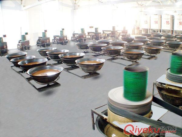 供應“張學堂”純芝麻小磨香油（散裝餐飲專用）