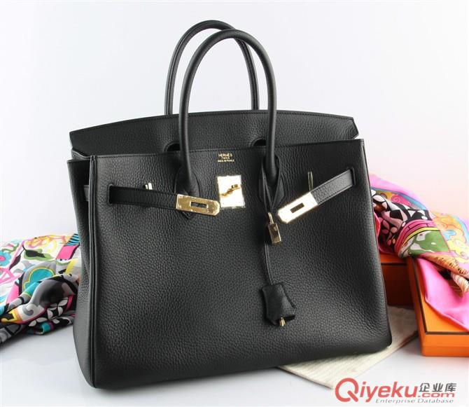 白云原單皮具  GUCCI原單  sc品包包 Dior手表  
