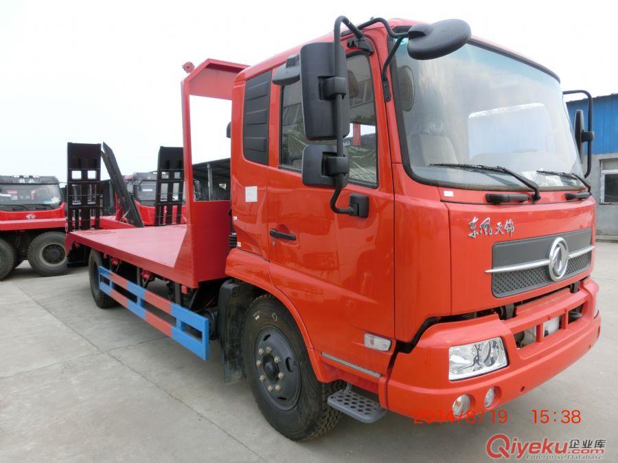 東風(fēng)天錦挖機(jī)平板運(yùn)輸車-工廠直銷：13872888116