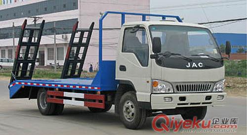 江淮（格爾發(fā)）單橋平板運(yùn)輸車：13872888116 
