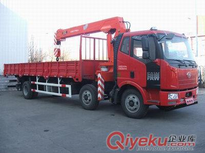 供應(yīng)華菱后雙橋12噸隨車吊 