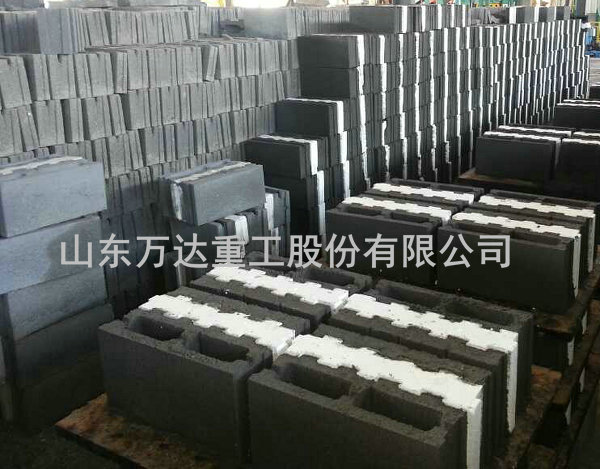 供應(yīng)萬達(dá)重工WDZBW6-30自保溫砌塊設(shè)備及生產(chǎn)線原始圖片3