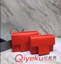 批發(fā)   高品質(zhì)包包  鞋 表 各種品牌皮具 歡迎來電訂制