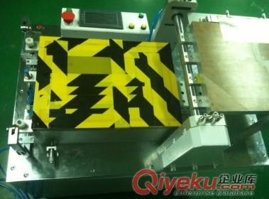 偏光片/OCA貼合機  自動化設備