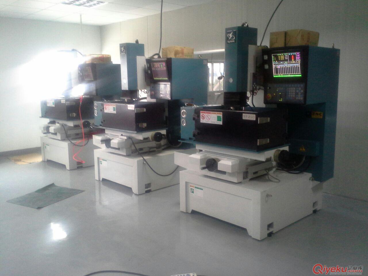 萬(wàn)群手提式火花機(jī)/萬(wàn)群取鉆頭機(jī)便攜式取斷絲錐機(jī)EDM-480