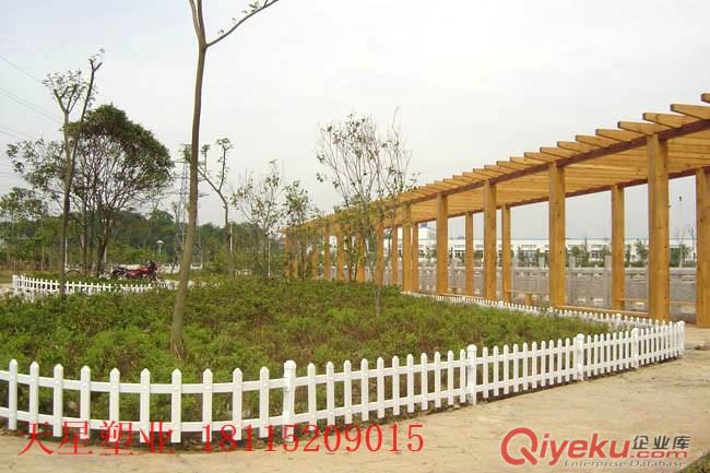 山東pvc花園護(hù)欄款式