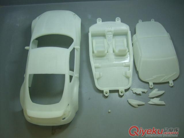 手板表面加工打磨三個附著力作用