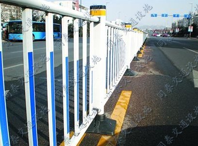 河池道路護欄 安全防眩護欄