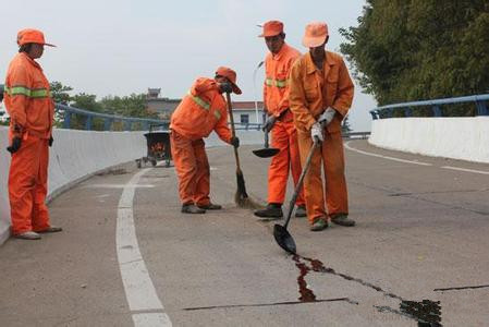 南京市水泥路面裂縫用什么樣的密封膠