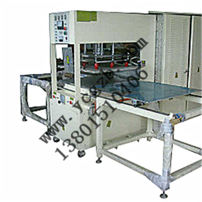 三輪車靠背壓花機(jī)