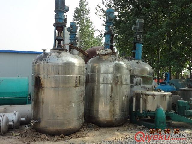 不銹鋼電加熱反應釜 原始圖片2
