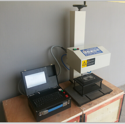 厂家供应不锈钢标牌打标机 铭牌刻印机直销 湖南标牌刻字机