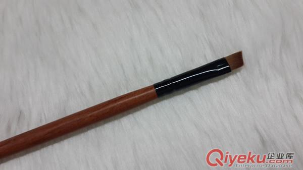 深圳化妝用具廠家批發各類化妝刷 可訂制 OEM加工