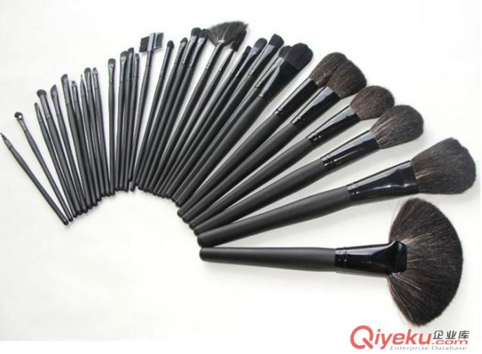 32支羊毛美妝化妝工具套裝 專業(yè)工具 可加印logo 原始圖片2