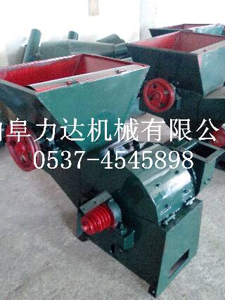 {gx}多功能粉碎機，豬飼料粉碎機哪里銷售