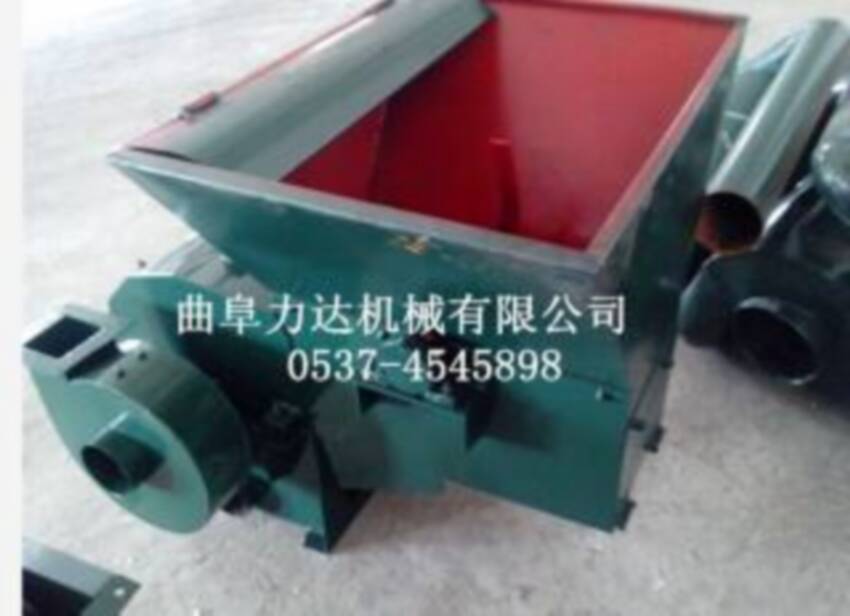{gx}多功能粉碎機(jī)，豬飼料粉碎機(jī)哪里銷售