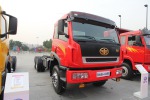  解放 新悍威(J5M)重卡 270馬力 6X2 牽引車