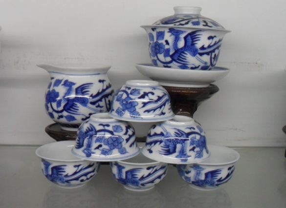 陶瓷禮品茶具，活動(dòng)禮品茶具訂做，手繪青花茶具批發(fā)，茶具廠家