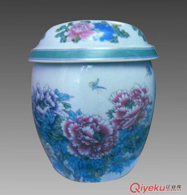陶瓷殯葬用品生產(chǎn)廠家，陶瓷骨灰盒，骨灰壇，骨灰罐已經(jīng)陶瓷棺材