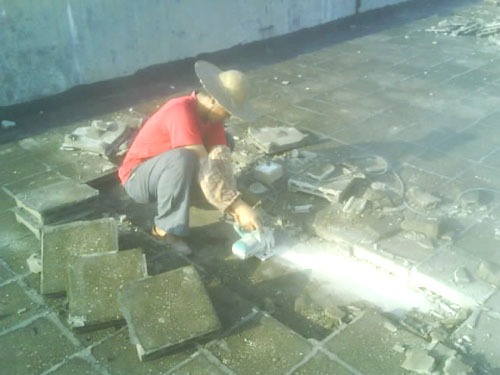 佛山天面防水補漏廣州防水補漏|荔灣區屋頂補漏公司|廣州地板廠房翻新|花都區防水補漏合作原始圖片2