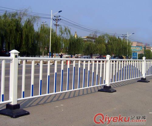黑龍江小區圍墻護欄、黑龍江公園柵欄黑龍江庭院花壇圍欄交通護欄