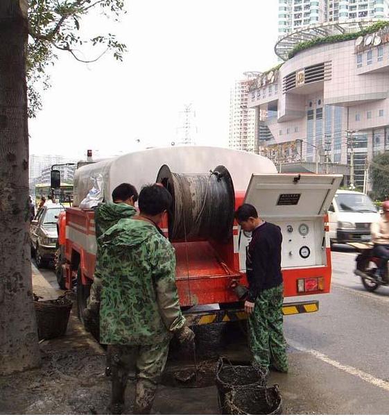 中山清洁公司,高压车疏通下水道