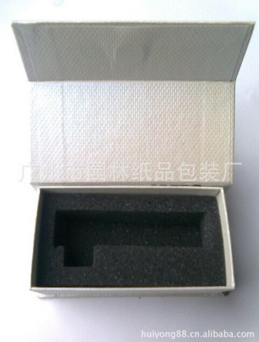 強(qiáng)光小手電筒盒原始圖片2