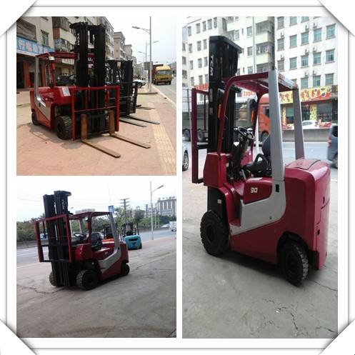 供應(yīng)TCM（FA30B）多向電動(dòng)叉車(chē)原始圖片2