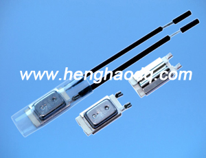 17AMH熱保護(hù)器溫控開關(guān)溫度開關(guān)