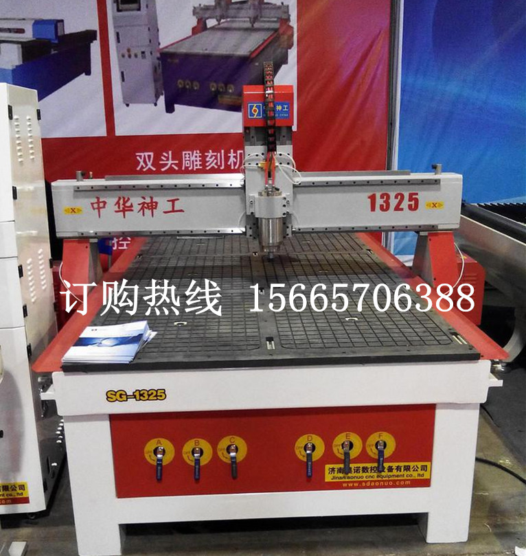 衣柜移門(mén)雕刻機(jī)，衣柜移門(mén)吸塑機(jī)原始圖片2
