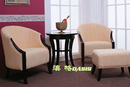 深圳廠(chǎng)家定做實(shí)木茶幾