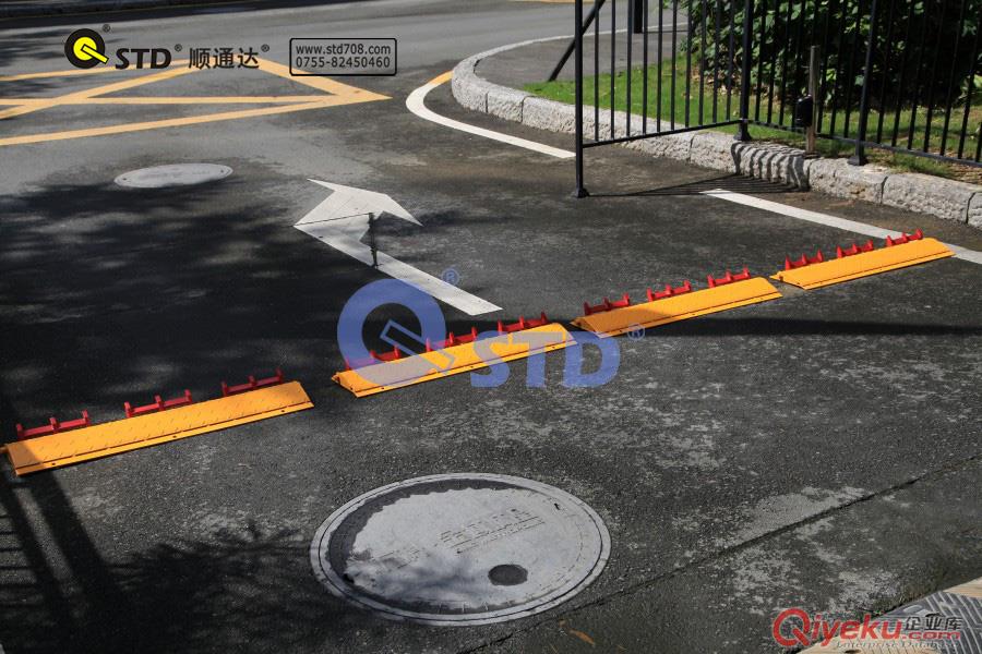  物業、小區地下停車庫專用行路障