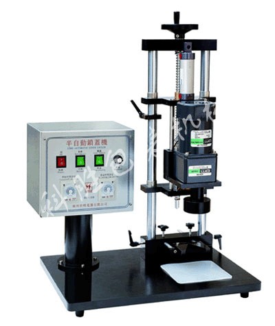 秦皇島科勝臺(tái)式礦泉水瓶旋蓋機(jī)