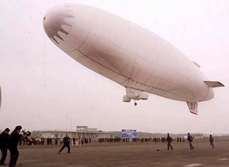 魚雷型空中巡邏監視ft