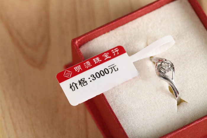 服裝條碼標簽_服裝吊牌打印_服裝卡紙標簽