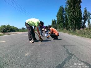 白银沥青路面冷灌缝剂甘肃沥青路面冷灌缝剂