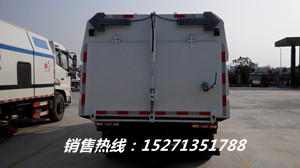 環境清潔廈工楚勝道路清掃車來幫忙www.xggfz.com