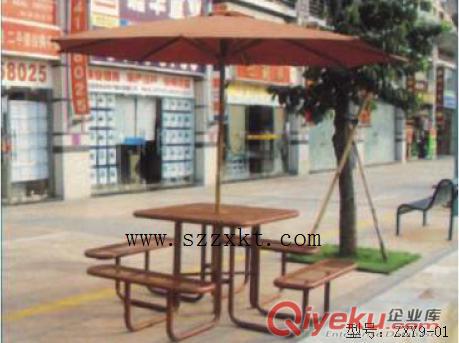 冀州兒童滑梯組合滑梯宇航車(chē)大青蟲(chóng)大蘋(píng)果機(jī)生產(chǎn)廠家