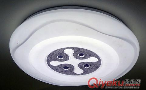 廣東低壓現代水晶燈特色{dy}品牌雅馨.