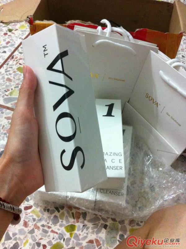SOVA素維藥妝水嫩舒緩卸妝潔顏凝露洗卸合一