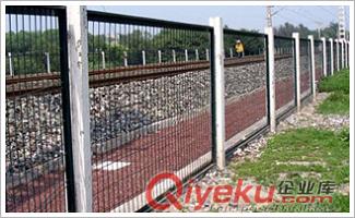 鐵路護(hù)欄網(wǎng)|公路防護(hù)網(wǎng)|護(hù)欄網(wǎng)規(guī)格