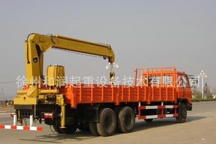 直臂式隨車起重機供應(yīng)商 SQ6SB2直臂式隨車起重機批發(fā)