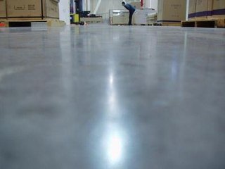 日照哪里有做超平金剛砂耐磨地面的