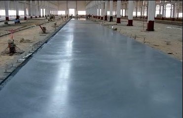高密誰家生產綠色金剛砂地坪材料質量好