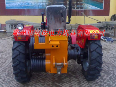 電纜敷設(shè)牽引機(jī) 拖拉機(jī)牽引機(jī)