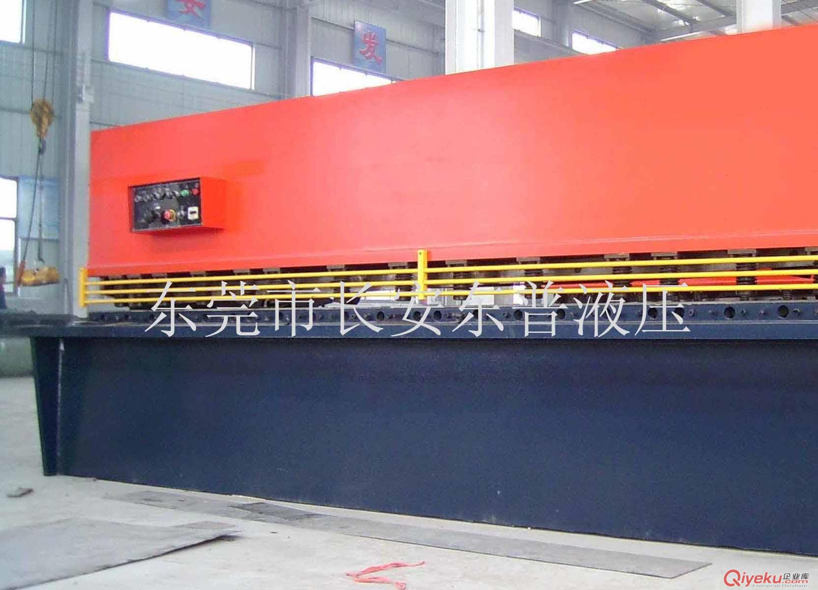 業(yè)維修橫瀝廢鐵打包機(jī)，企石廢紙打包機(jī)，長(zhǎng)安四柱油壓機(jī)，各類油壓，液壓機(jī)原始圖片2