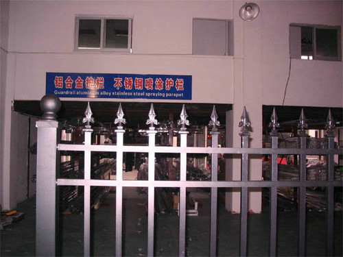 供應(yīng)防盜窗|佛山南海區(qū)泛誠(chéng)金屬涂裝