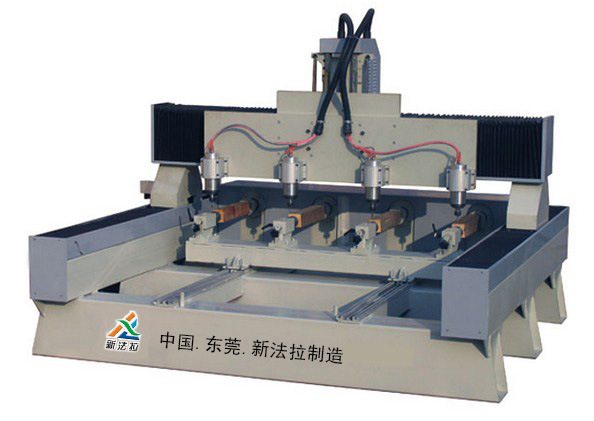 新法拉　四轴四头雕刻机
